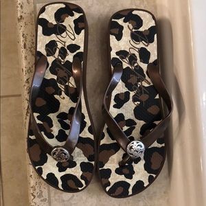 Women’s flip flops